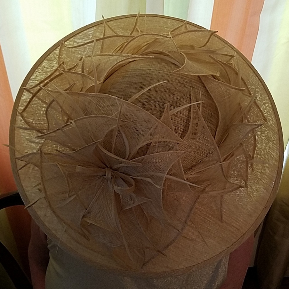 Ladies hat